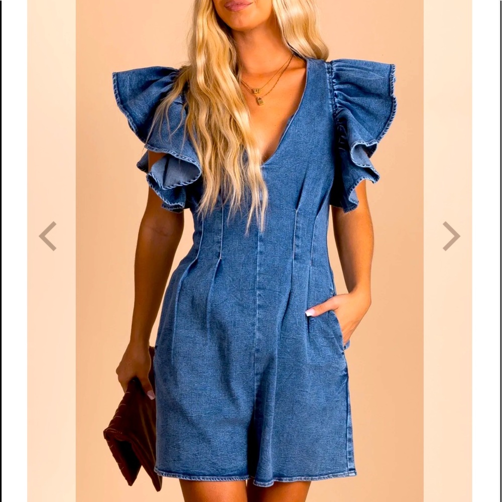 Ruffle sleeve denim romper